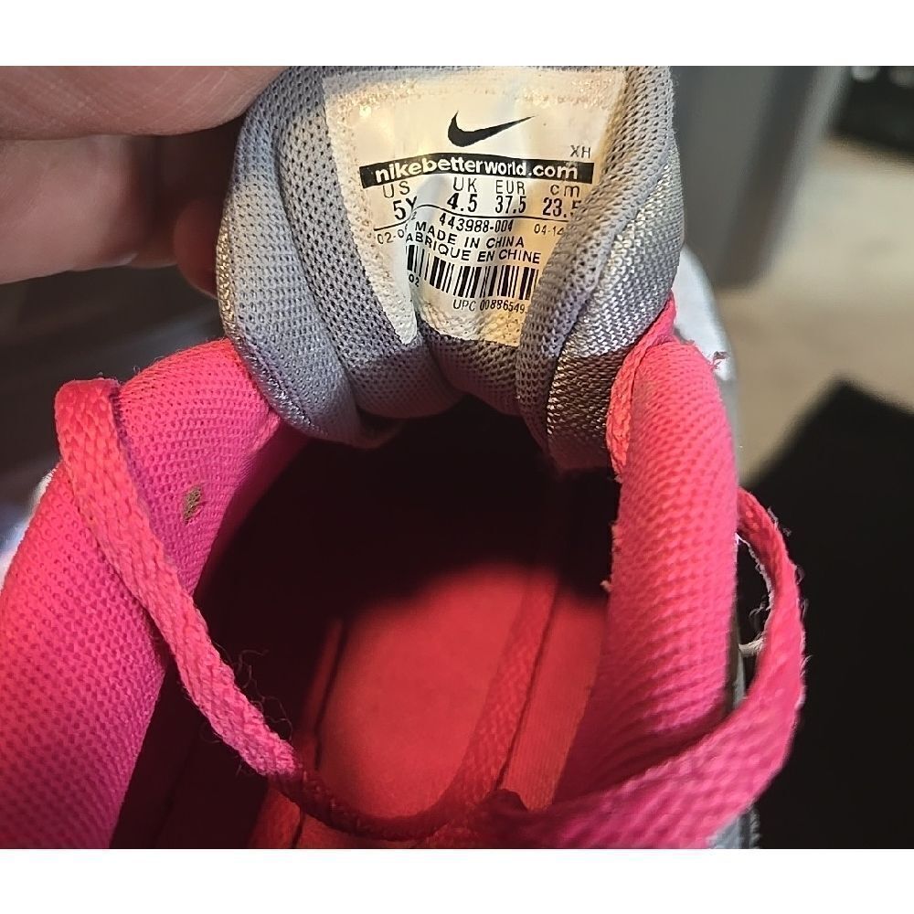 Nike Women's Pink and Gray Athletic Shoes - Picture 6 of 6